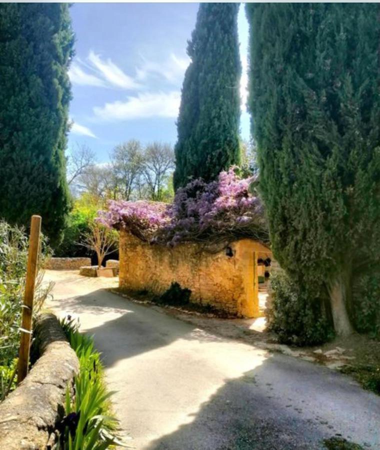 Maison 1643 Laudun Buitenkant foto