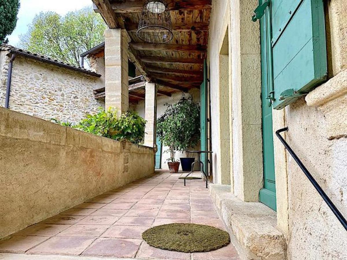 Maison 1643 Laudun Buitenkant foto