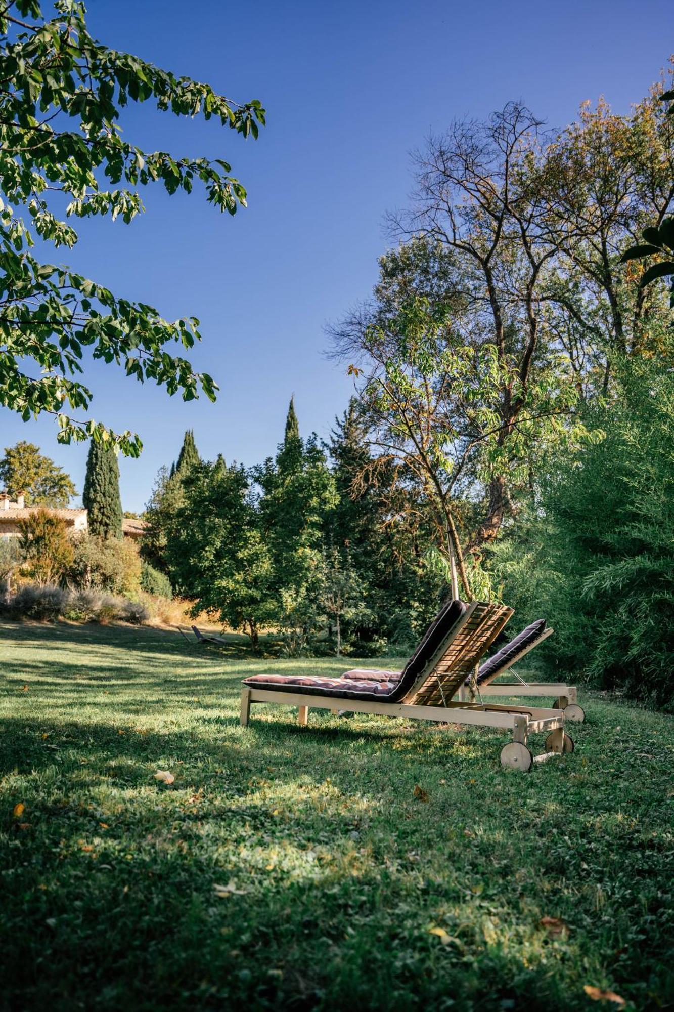 Maison 1643 Laudun Buitenkant foto